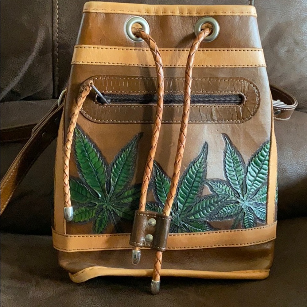 ✨Bucket Bag (Customized, one of a kind bag) - Picture 1 of 7